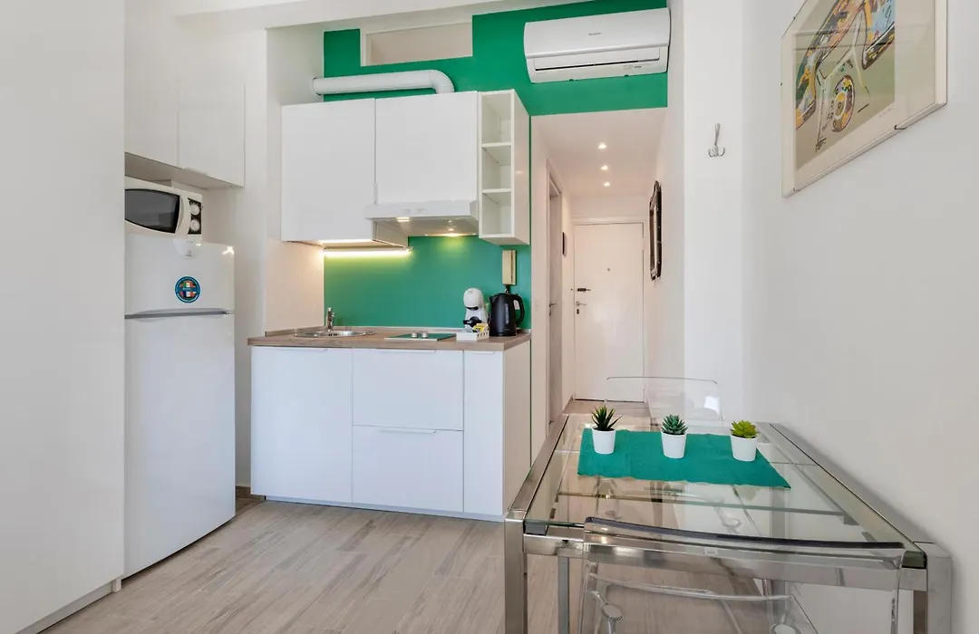 Bocconi 4 - Suite Smeraldo-1